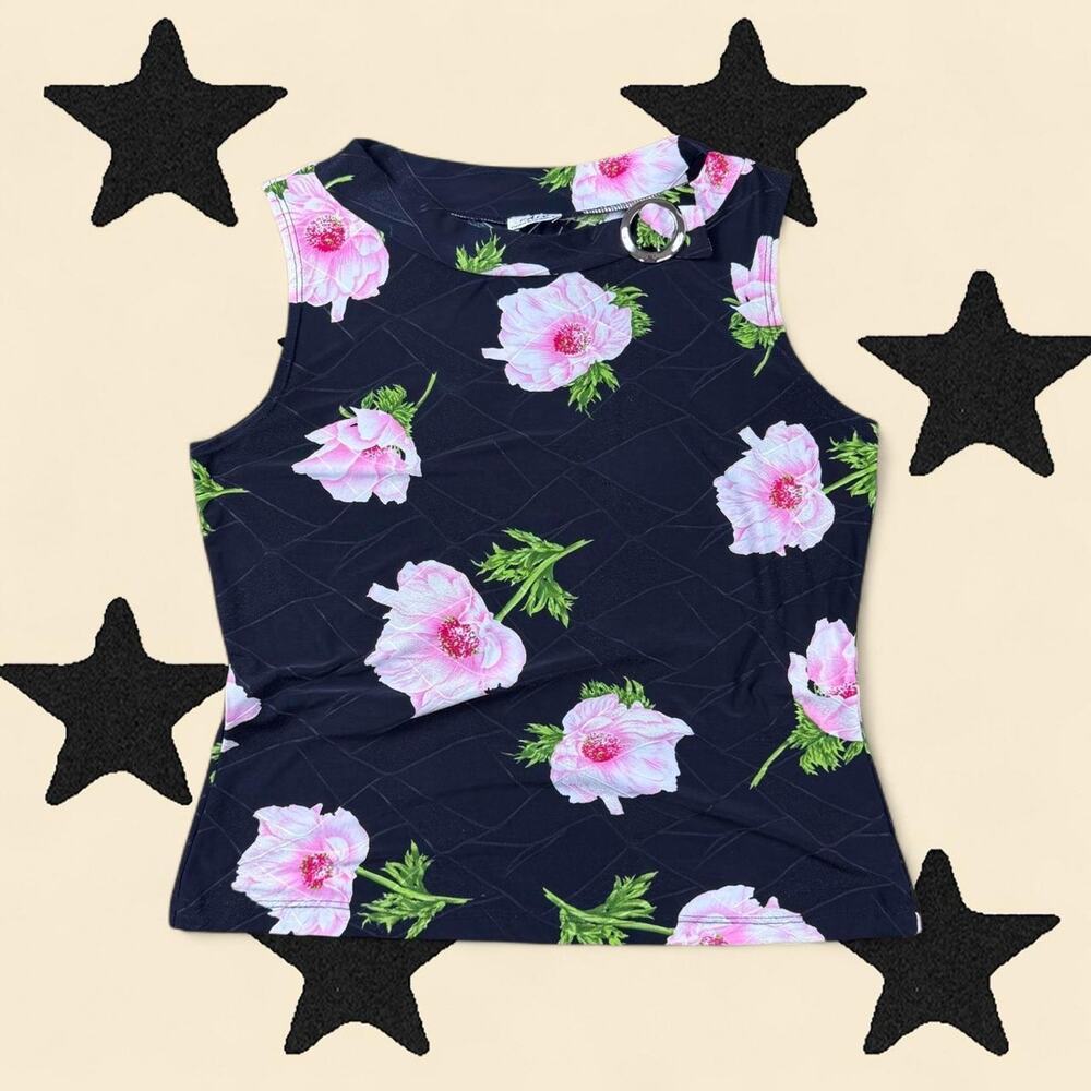 ★ Y2k Black and pink floral top ★
